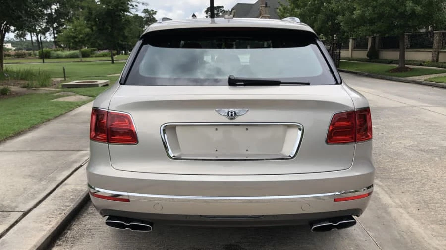 2019 Bentley Bentayga - Image 8 of 10