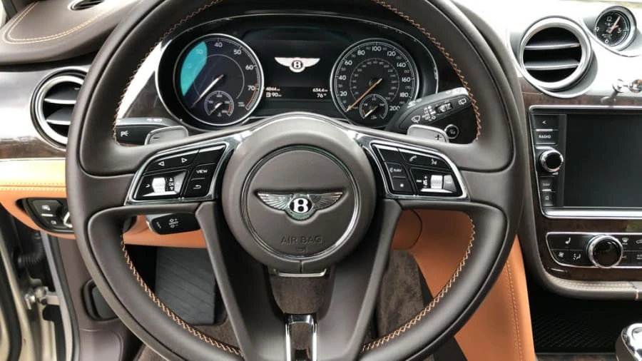 2019 Bentley Bentayga - Image 4 of 10