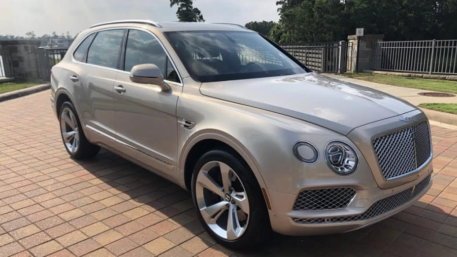 2019 Bentley Bentayga - Image 9 of 10