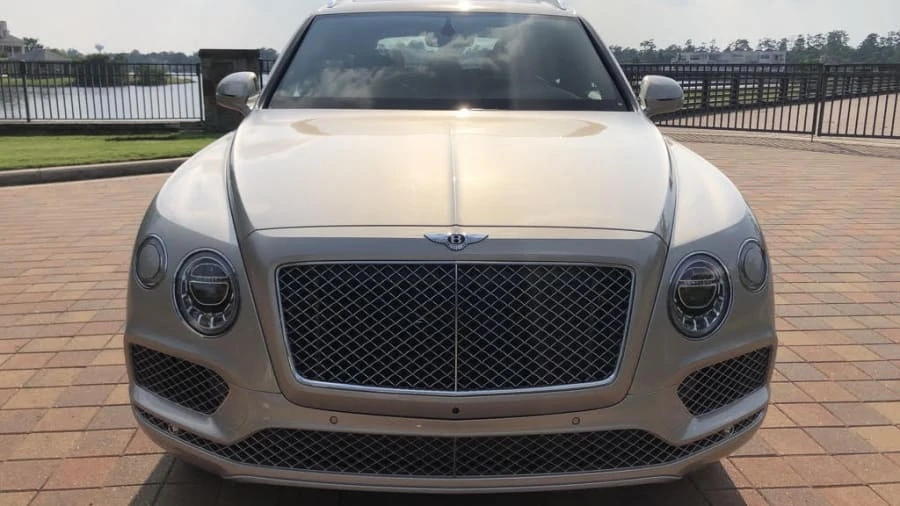 2019 Bentley Bentayga - Image 10 of 10