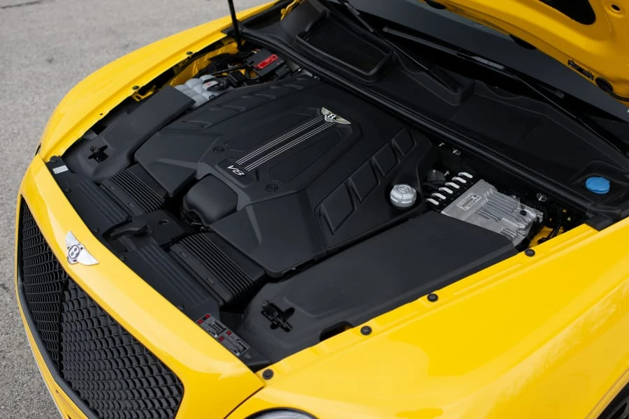 2019 Bentley Bentayga - Image 26 of 28