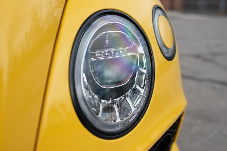 2019 Bentley Bentayga - Image 14 of 28