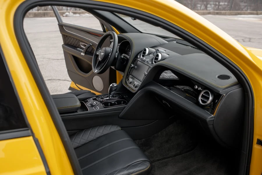 2019 Bentley Bentayga - Image 16 of 28