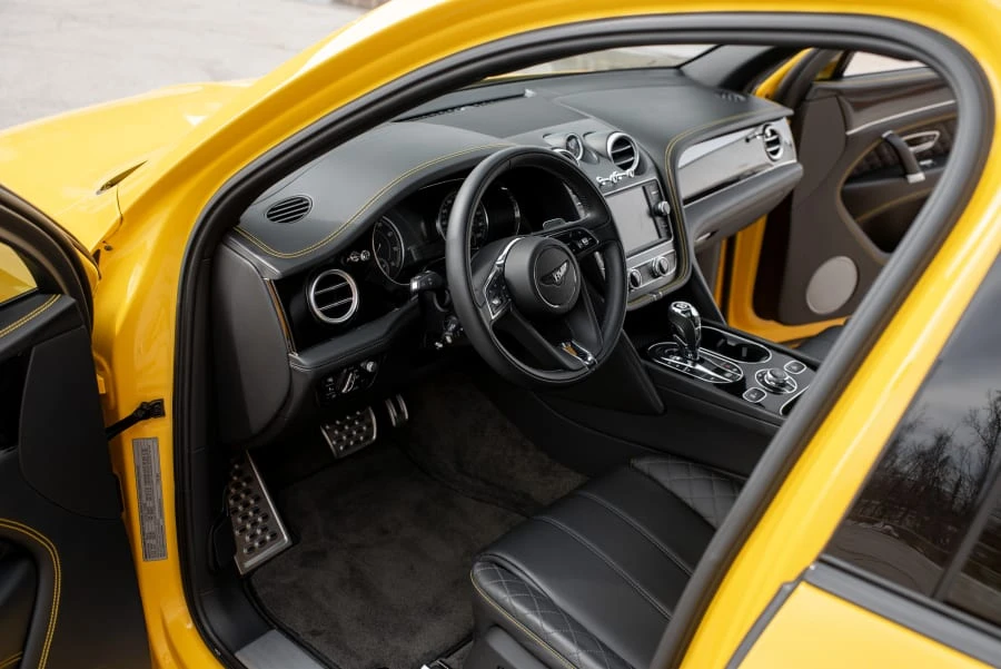 2019 Bentley Bentayga - Image 20 of 28