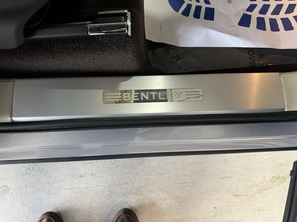 2019 Bentley Bentayga - Image 10 of 10