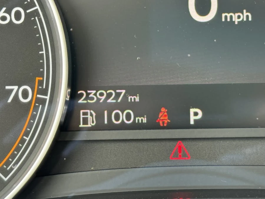 2019 Bentley Bentayga - Image 7 of 17