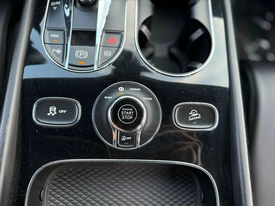 2019 Bentley Bentayga - Image 19 of 21