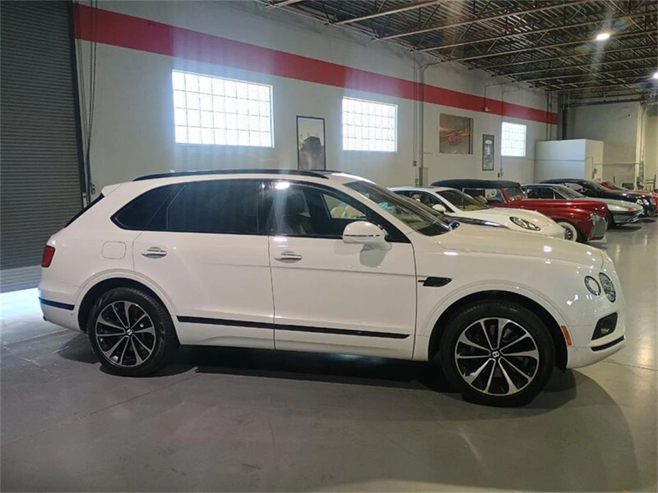 2019 Bentley Bentayga - Image 6 of 31