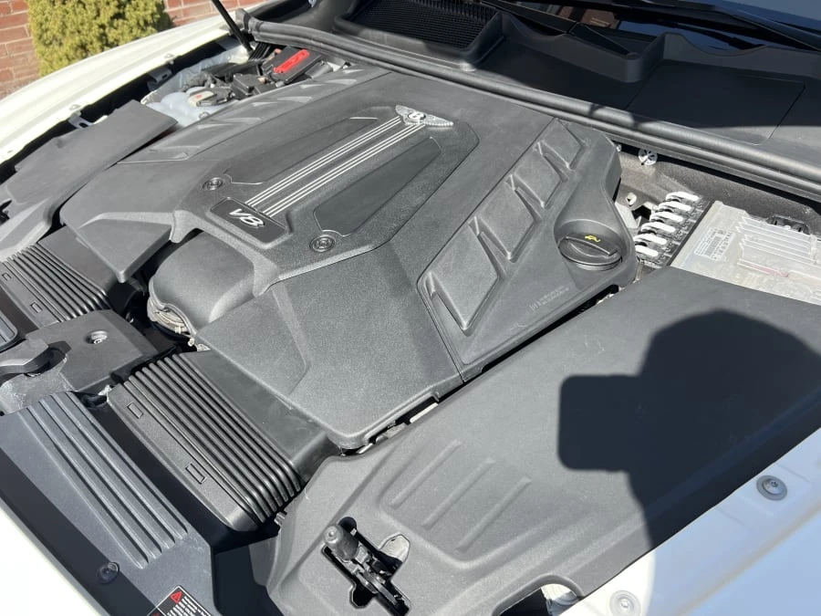 2019 Bentley Bentayga - Image 10 of 11
