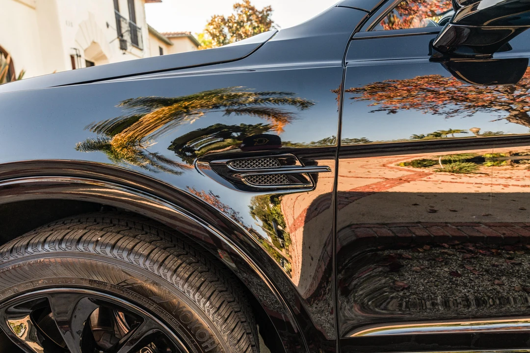 2019 Bentley Bentayga - Image 16 of 31