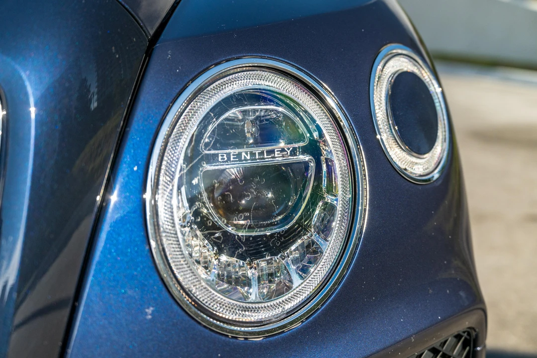 2019 Bentley Bentayga - Image 10 of 31
