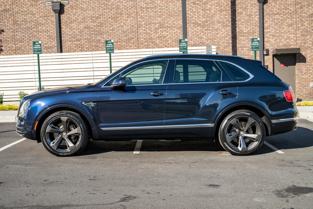 2019 Bentley Bentayga - Image 6 of 31