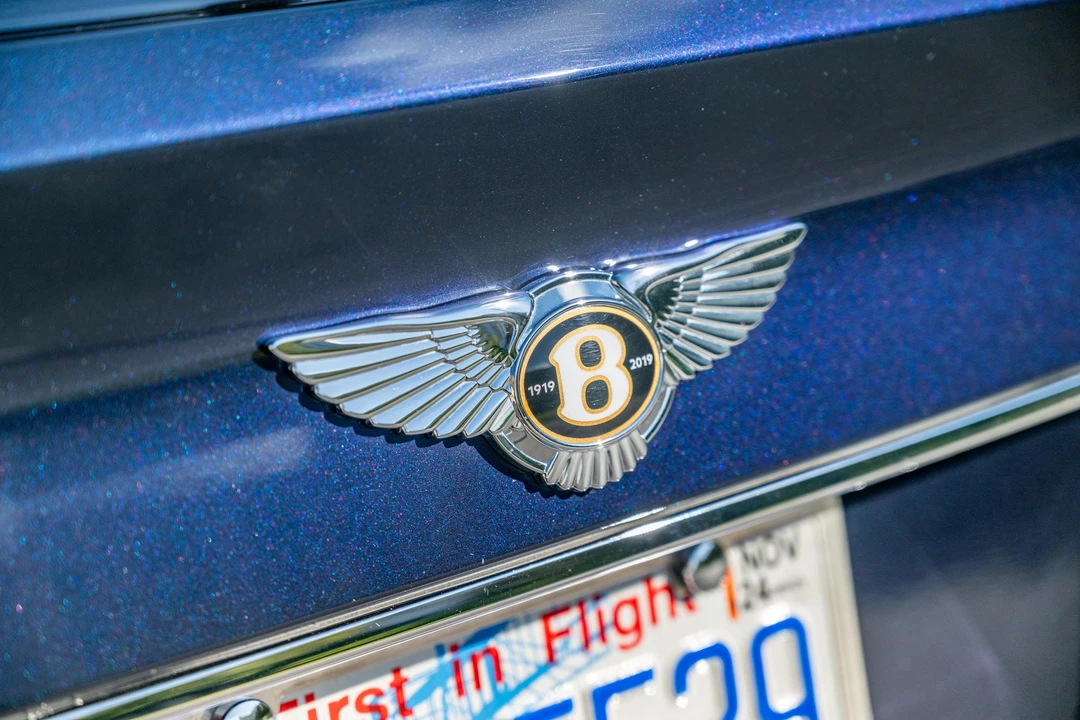 2019 Bentley Bentayga - Image 16 of 31