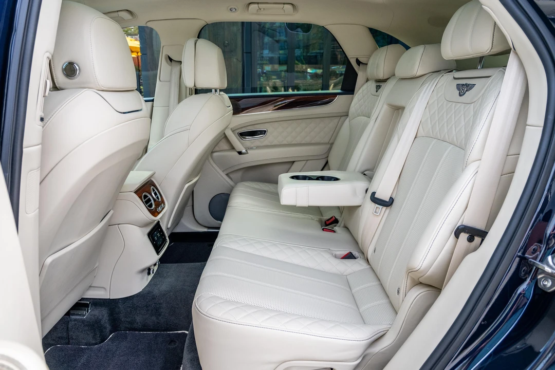 2019 Bentley Bentayga - Image 30 of 31