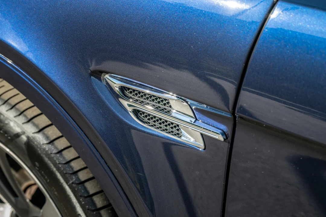 2019 Bentley Bentayga - Image 11 of 31