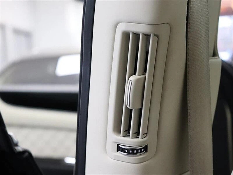 2019 Bentley Bentayga - Image 20 of 20