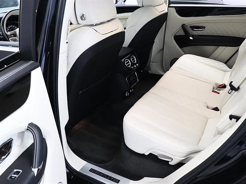2019 Bentley Bentayga - Image 15 of 20