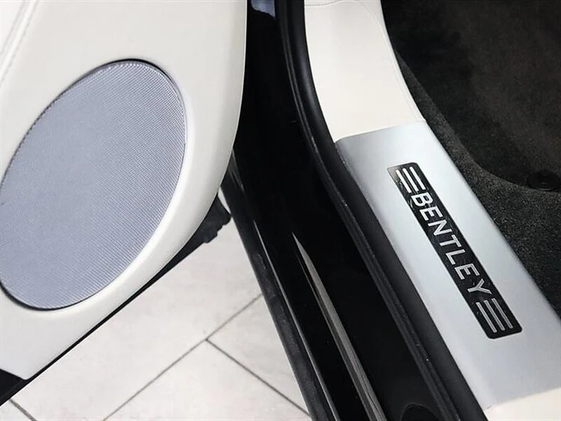 2019 Bentley Bentayga - Image 19 of 20