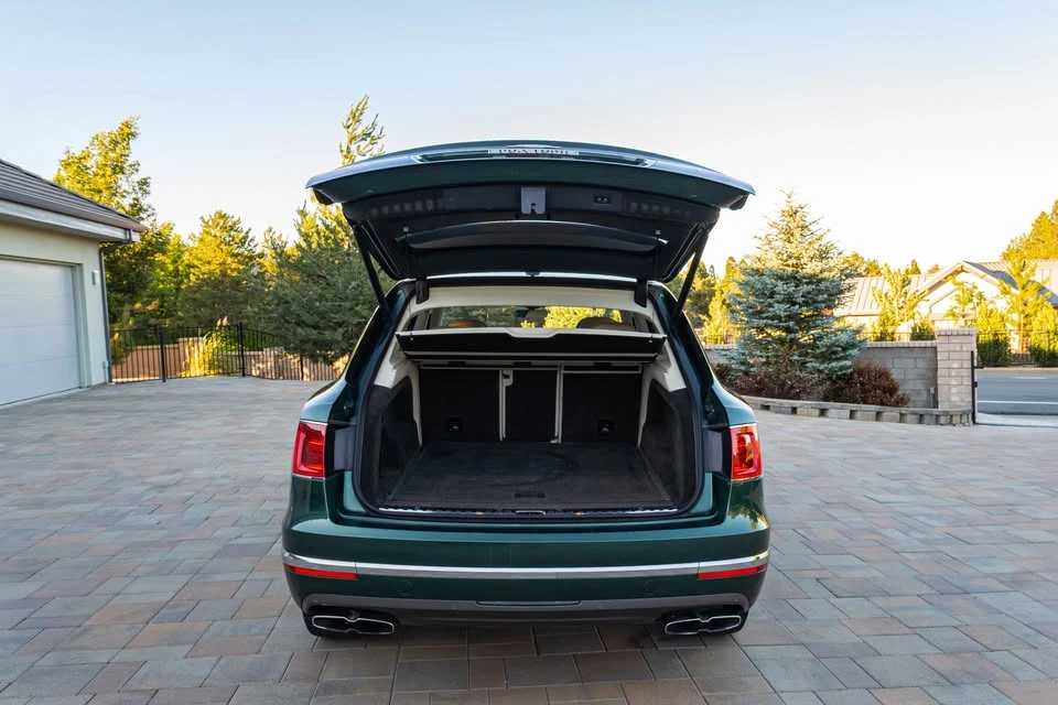 2019 Bentley Bentayga - Image 18 of 20