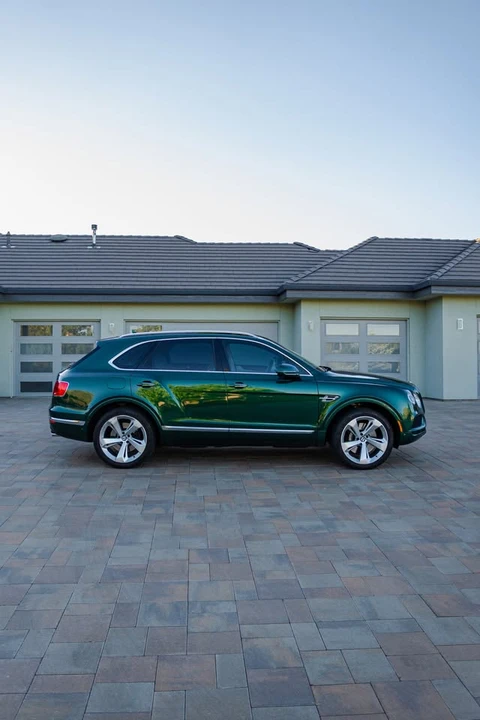 2019 Bentley Bentayga - Image 4 of 20