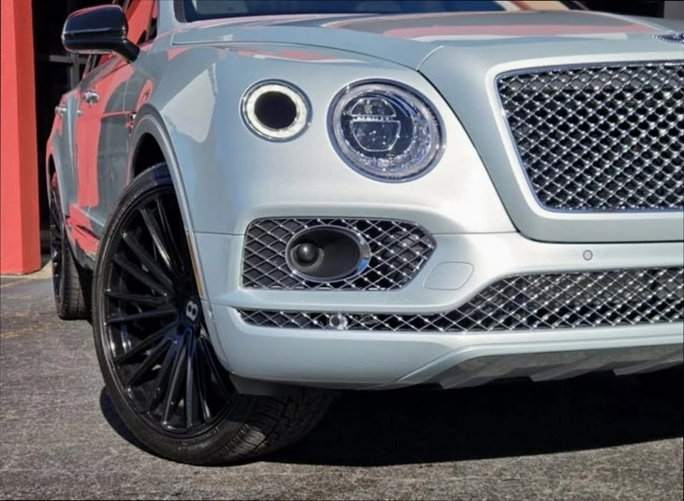 2019 Bentley Bentayga - Image 9 of 20