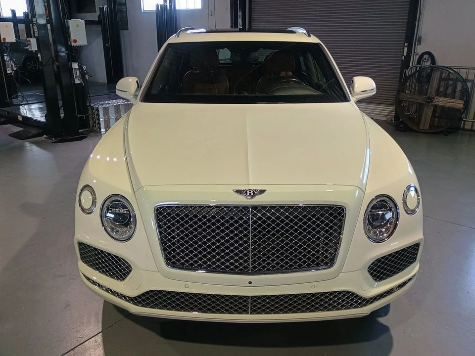 2019 Bentley Bentayga - Image 9 of 12