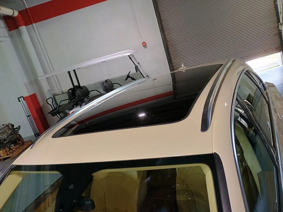2019 Bentley Bentayga - Image 10 of 12