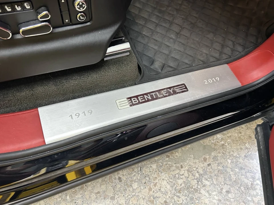 2019 Bentley Bentayga - Image 3 of 12