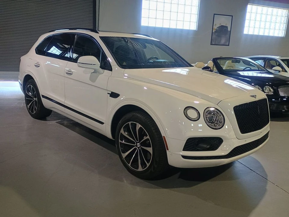 2019 Bentley Bentayga - Image 7 of 12
