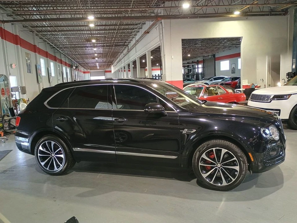 2019 Bentley Bentayga - Image 6 of 12