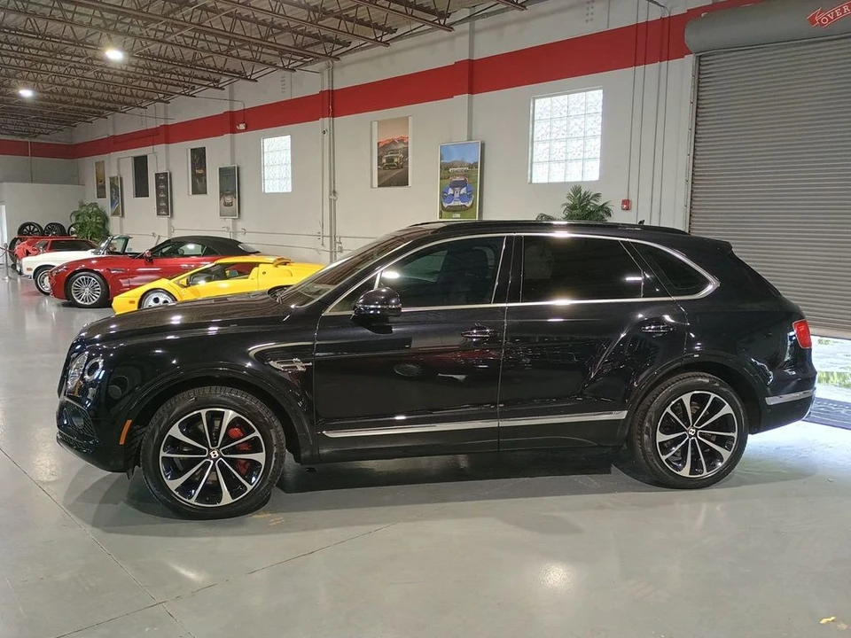 2019 Bentley Bentayga - Image 2 of 12