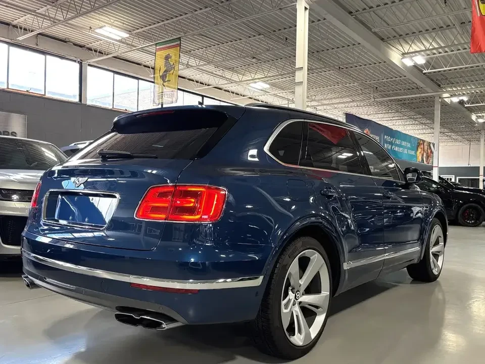 2019 Bentley Bentayga - Image 3 of 20