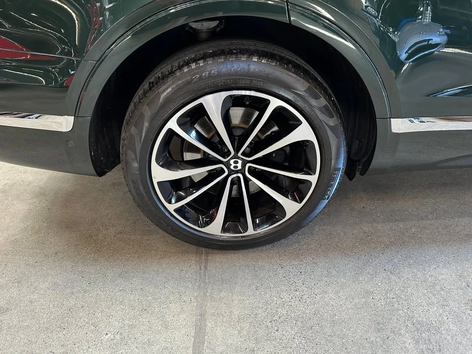 2019 Bentley Bentayga - Image 19 of 20