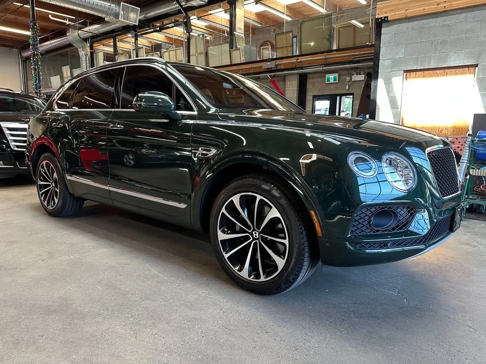 2019 Bentley Bentayga - Image 17 of 20
