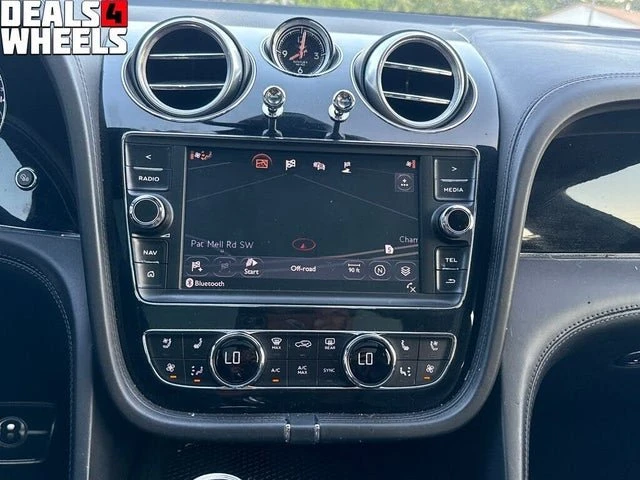 2019 Bentley Bentayga - Image 18 of 20