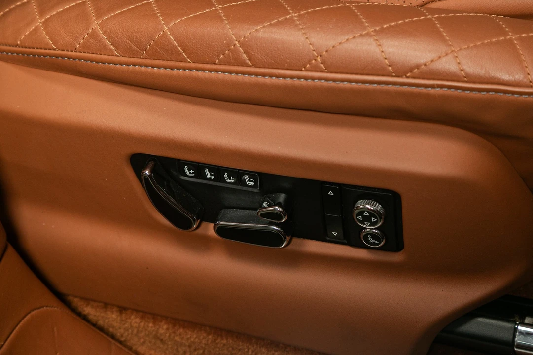 2019 Bentley Bentayga - Image 17 of 31