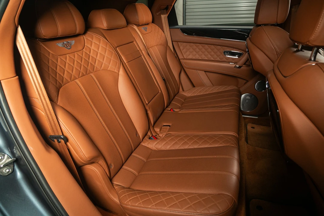 2019 Bentley Bentayga - Image 19 of 31