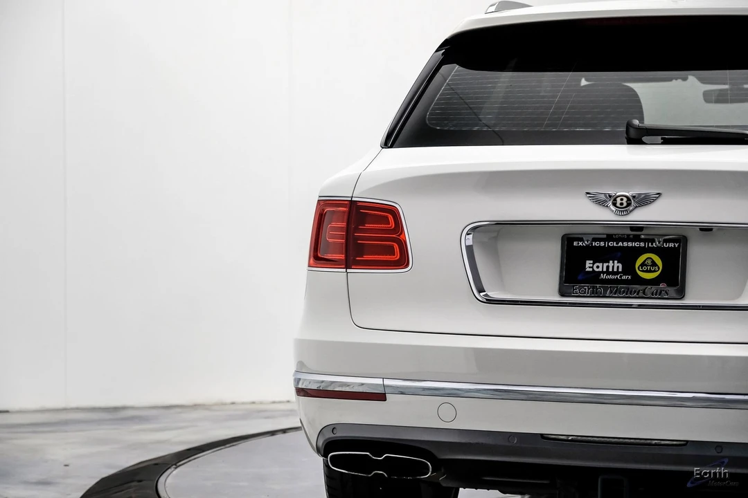 2019 Bentley Bentayga - Image 14 of 21