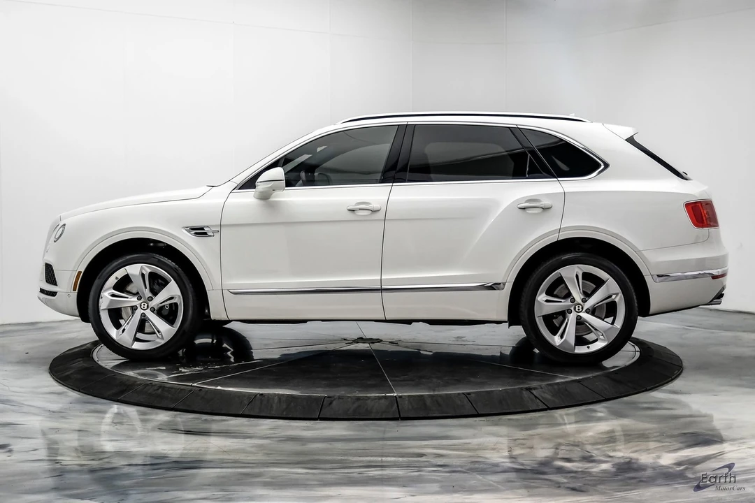 2019 Bentley Bentayga - Image 7 of 21