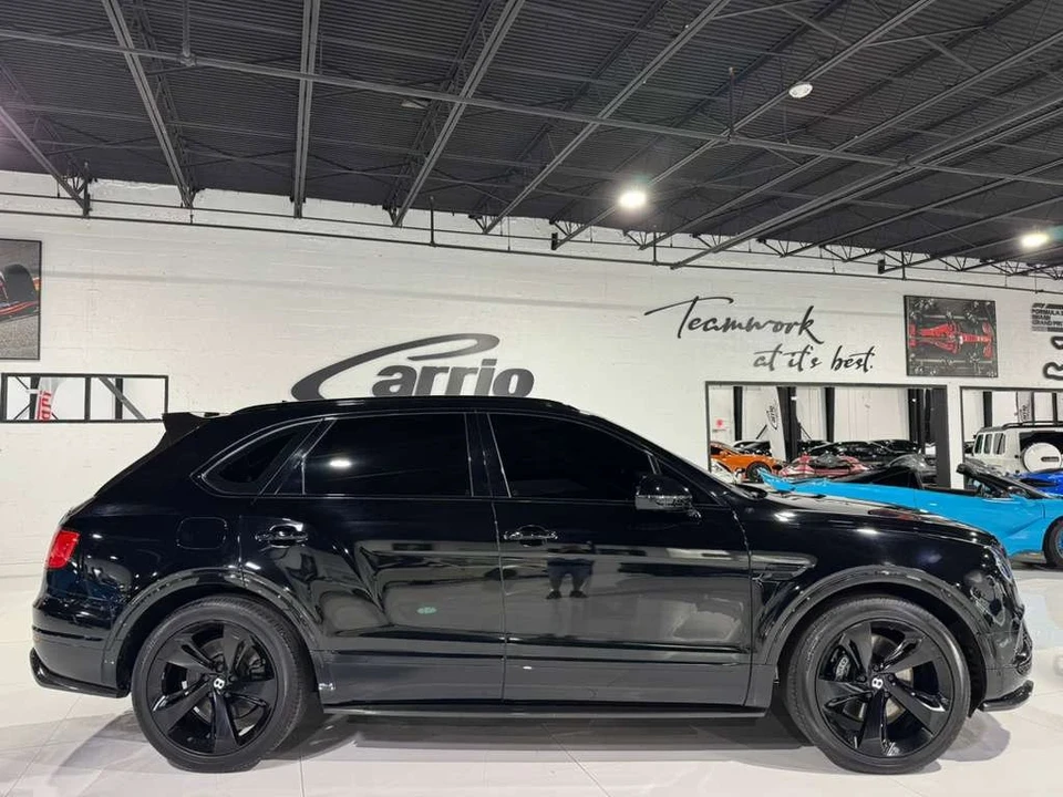 2019 Bentley Bentayga - Image 8 of 12