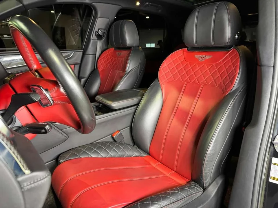 2019 Bentley Bentayga - Image 10 of 12