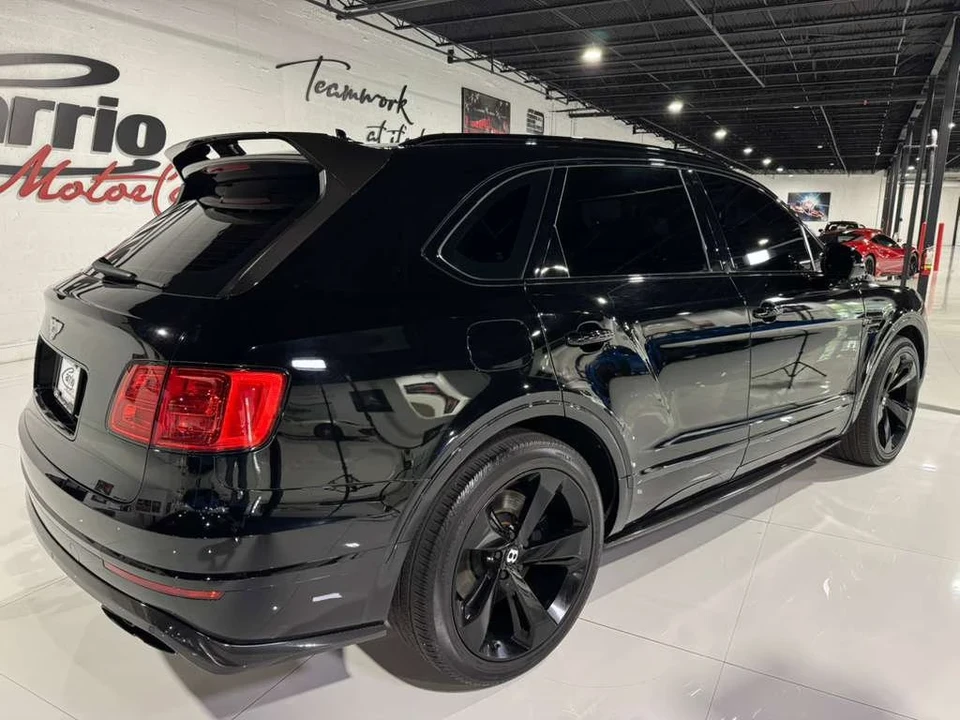 2019 Bentley Bentayga - Image 7 of 12