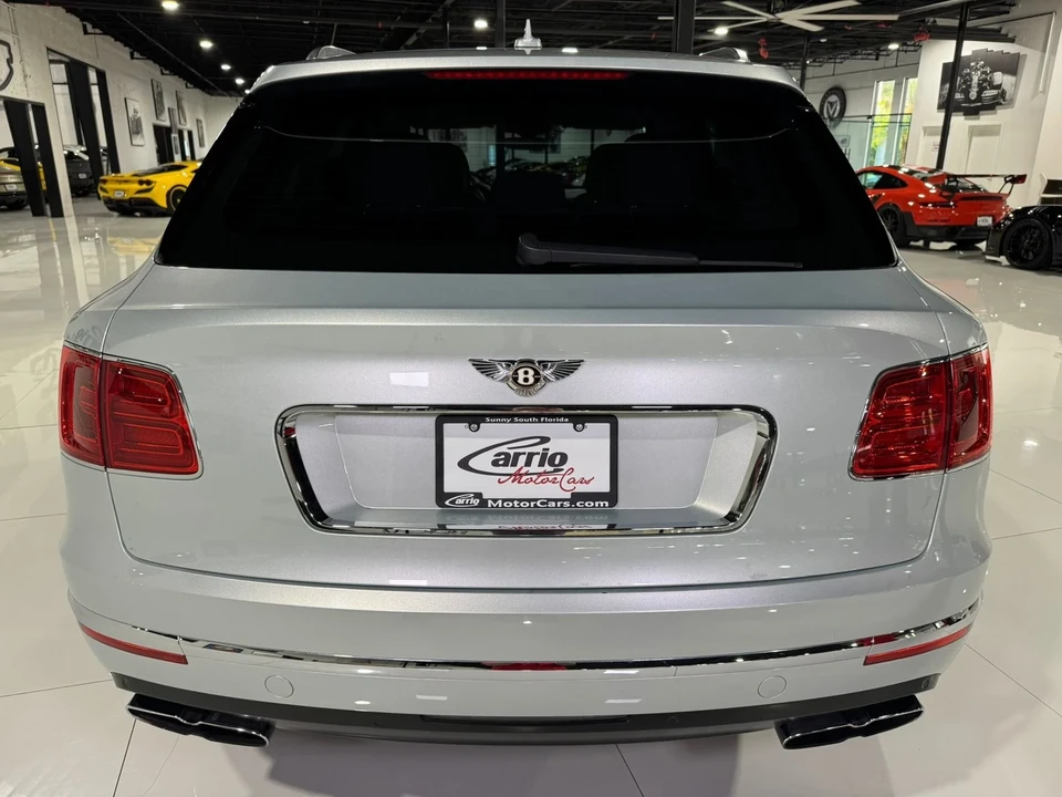 2019 Bentley Bentayga - Image 6 of 12