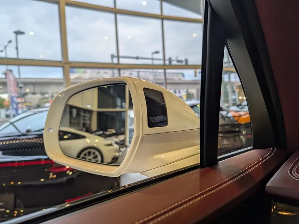 2019 Bentley Bentayga - Image 9 of 20