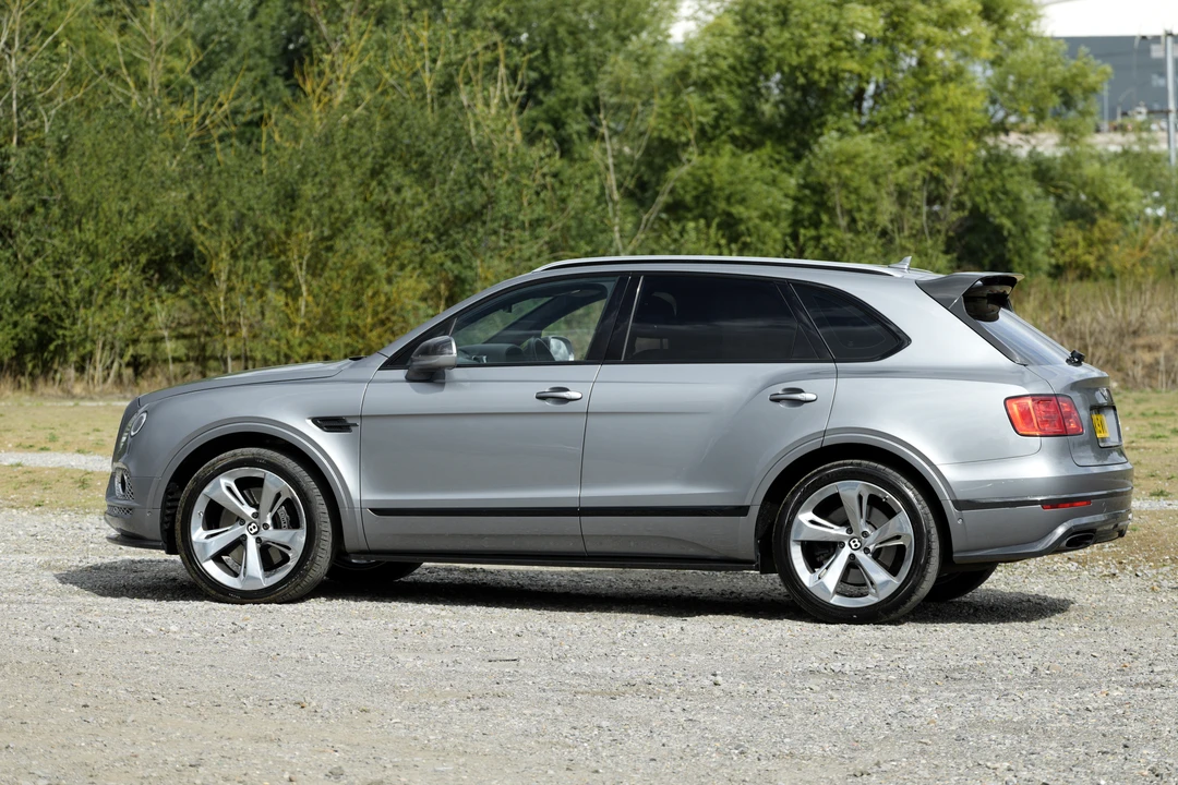 2019 Bentley Bentayga - Image 6 of 28