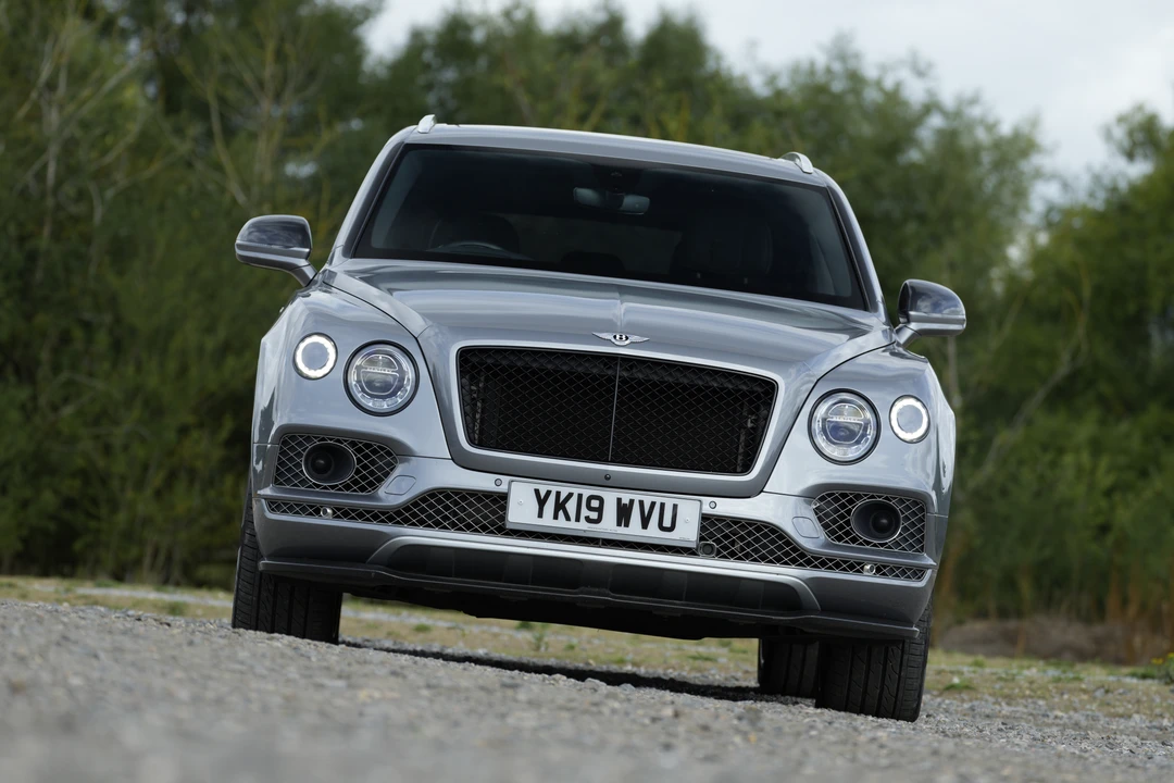 2019 Bentley Bentayga - Image 14 of 28