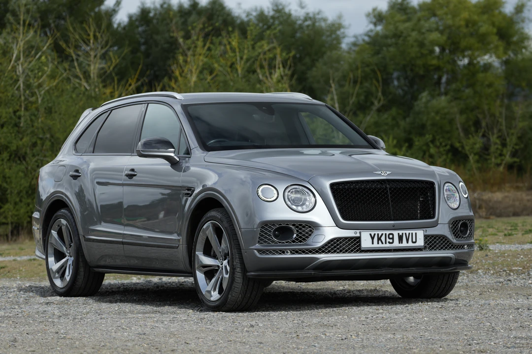 2019 Bentley Bentayga - Image 16 of 28