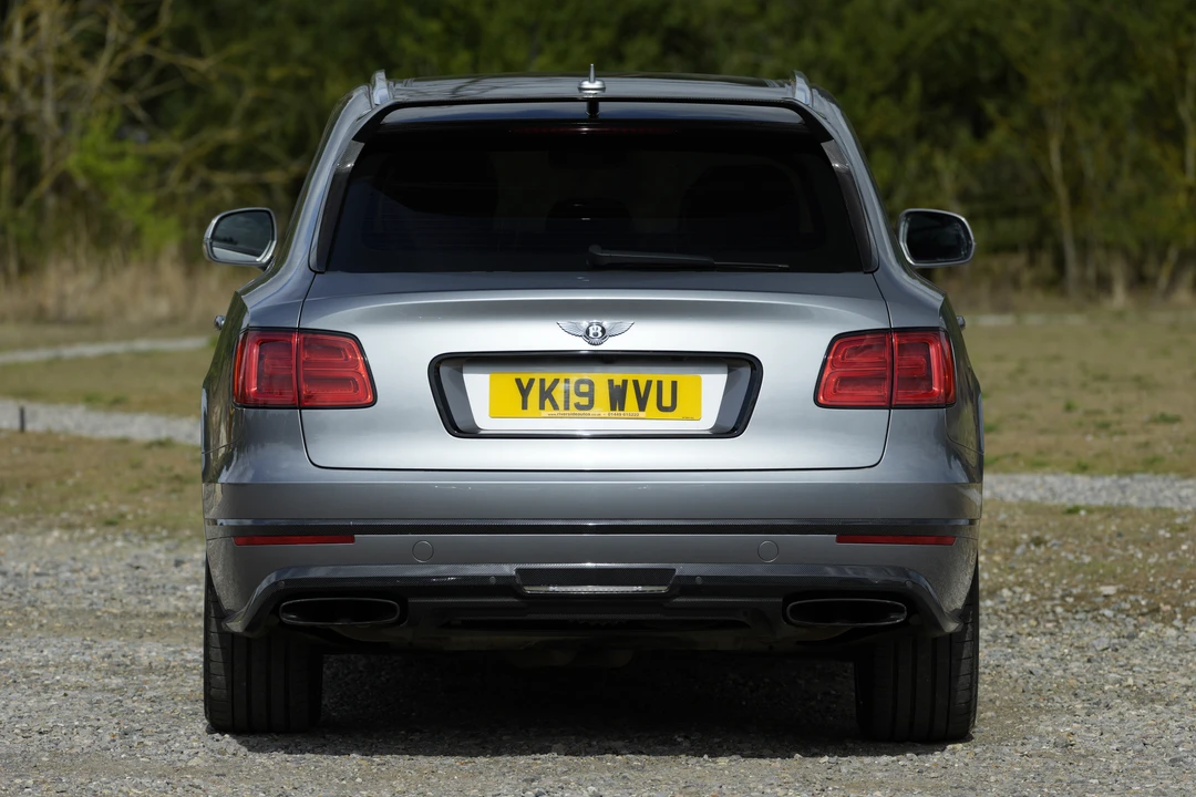 2019 Bentley Bentayga - Image 8 of 28