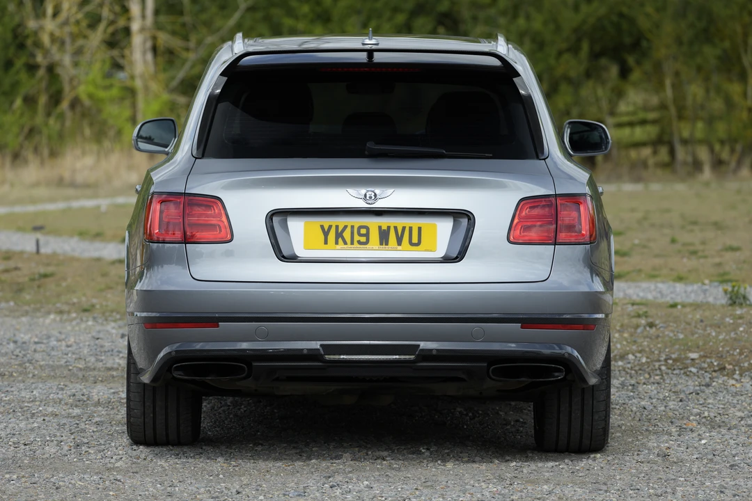 2019 Bentley Bentayga - Image 17 of 28