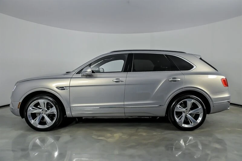 2019 Bentley Bentayga - Image 8 of 31